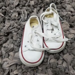 Toddler converse size 3